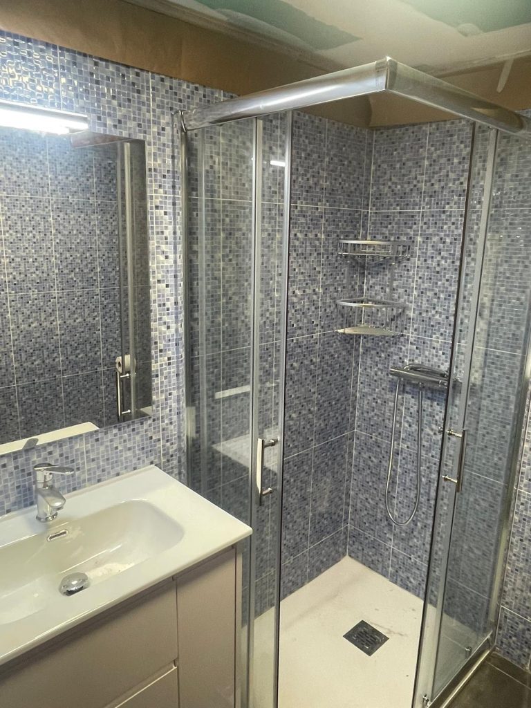 Azugres cambio de bañera a ducha en salamanca